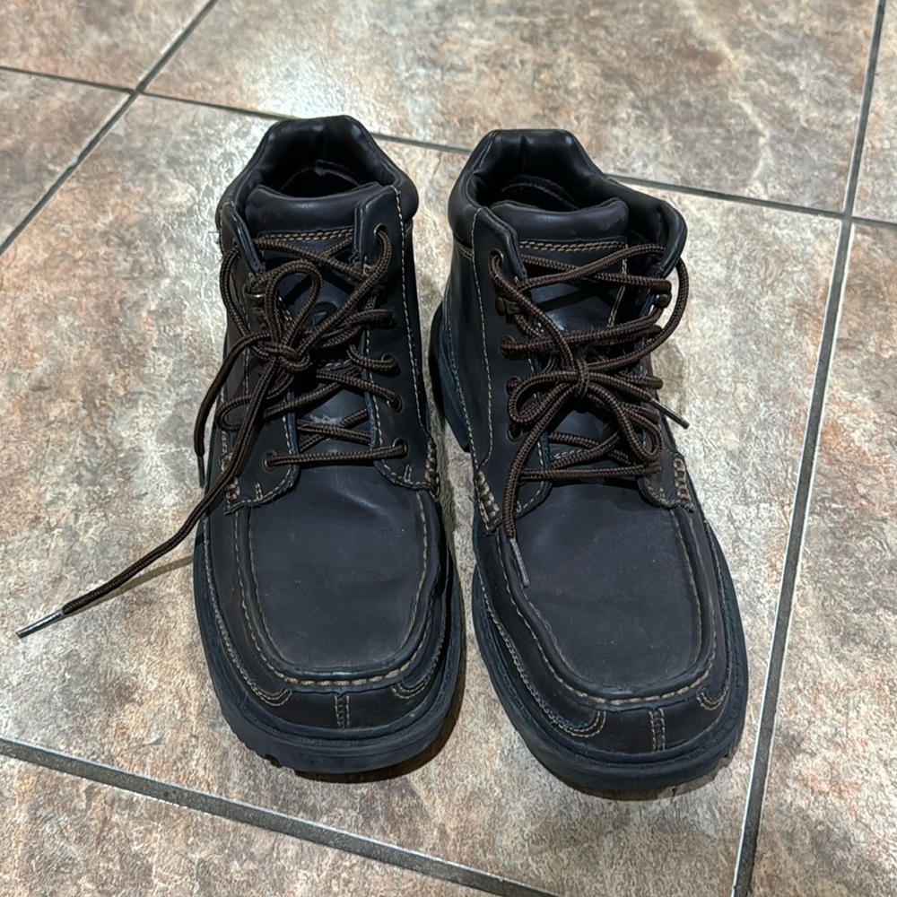ROCKPORT - Men's Waterproof Leather Lightweight Slip-Resistant Boots